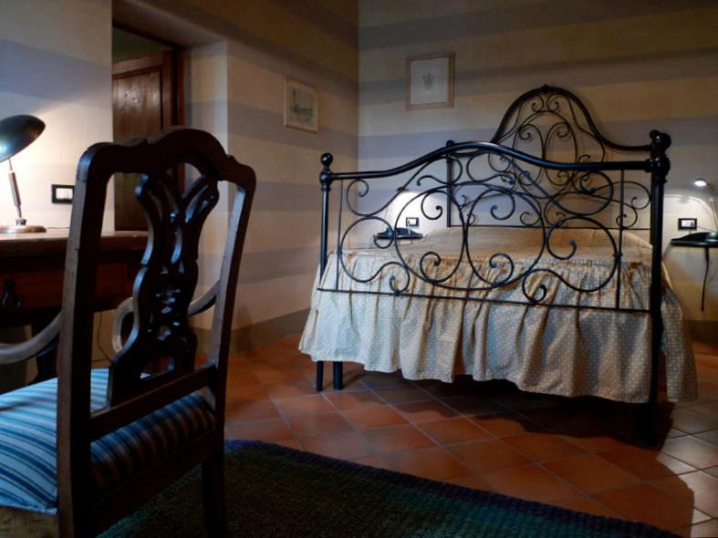 Villa Agriturismo La Palazzina Palaia Zimmer foto